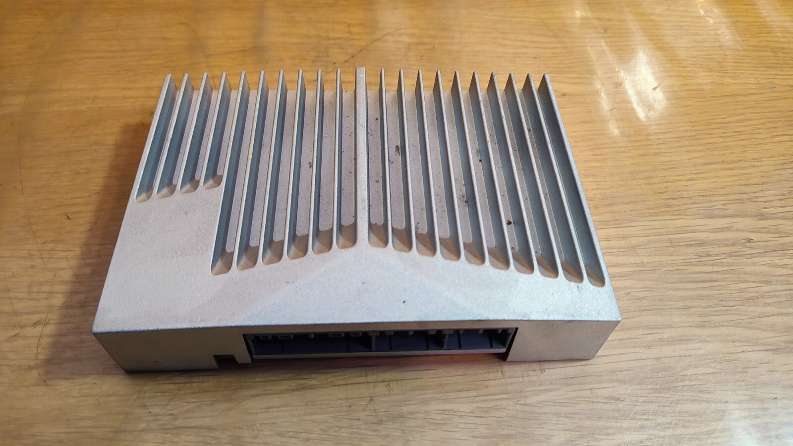 ✅LAND ROVER DISCOVERY SPORT L550 2.0D 2018 AUDIO SOUND AMPLIFIER HK7219C164TC - Image 1