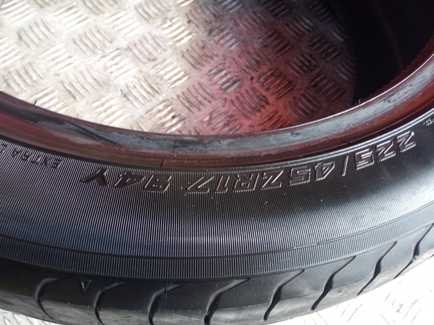 ✅Yokohama Tyre 225/45 R17 5.48 mm + Warranty xAA - Image 7