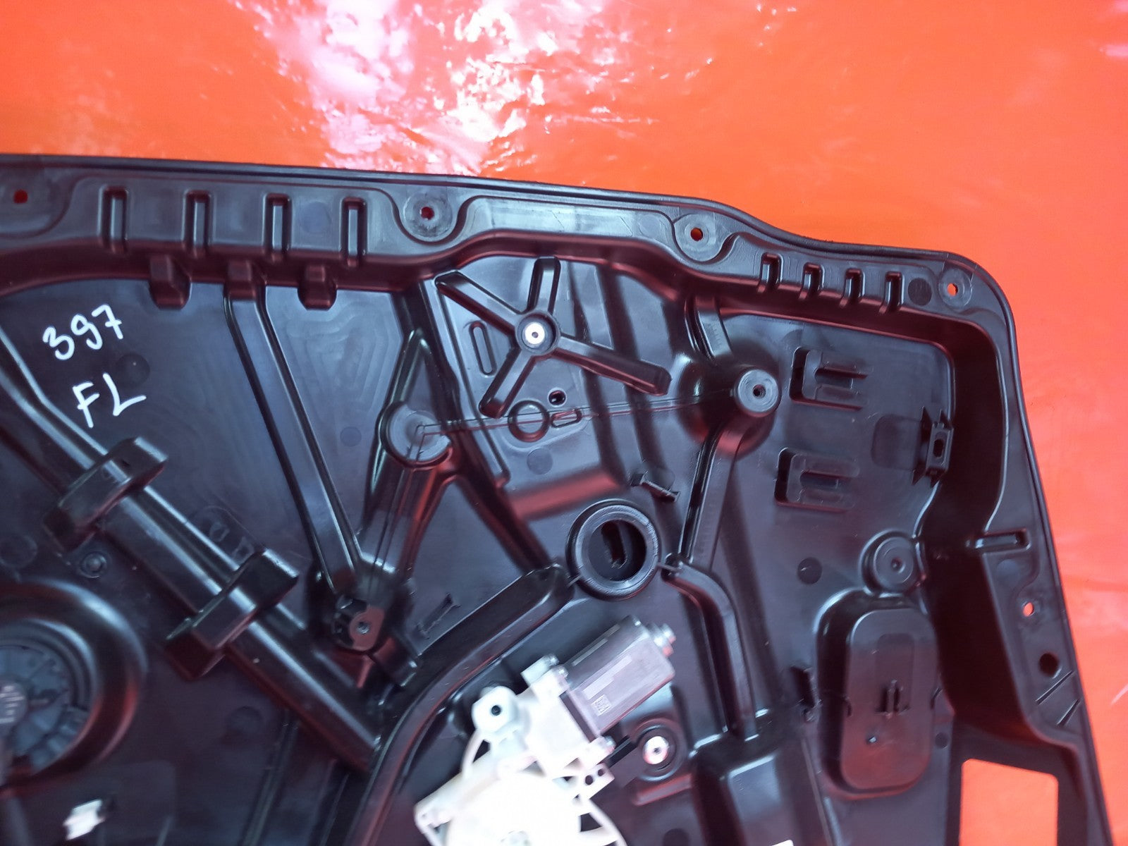 Mercedes Gle 450D AMG 3.0 Diesel 2025 Front Left Door Window Regulator A397 - Image 4