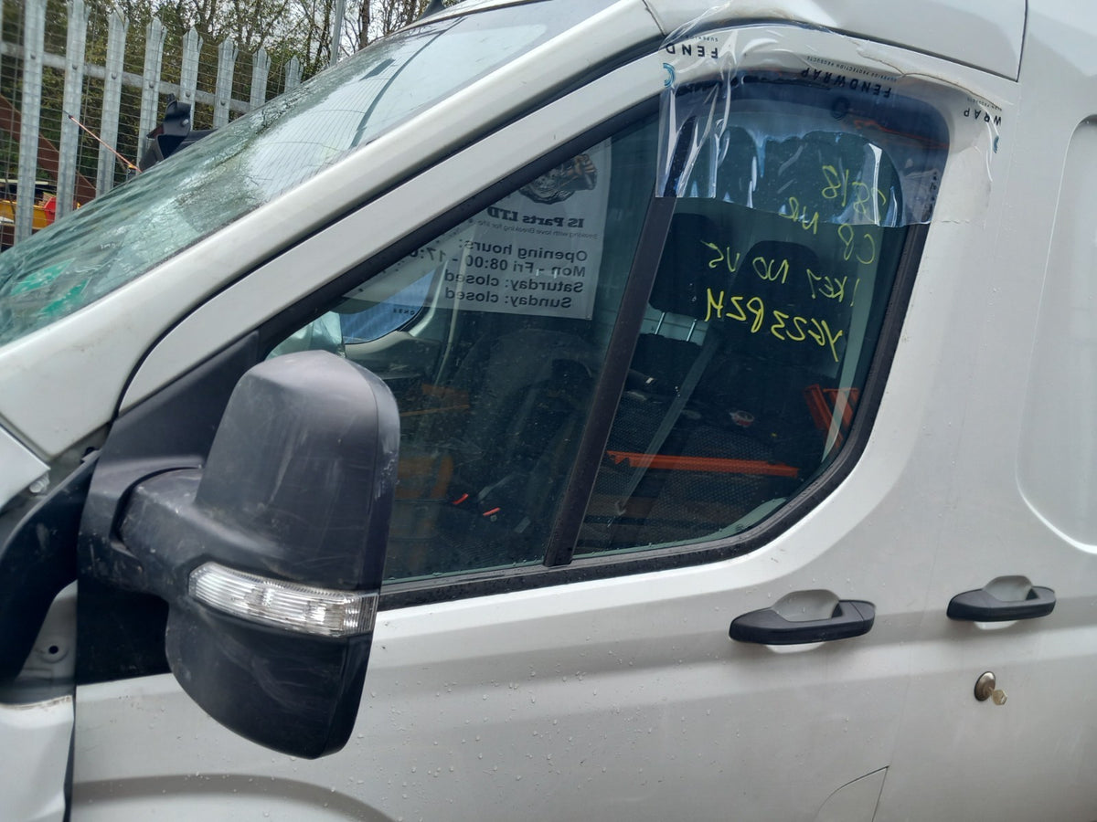 2023 Maxus Deliver 9 Front Left Bare Door w/o Mirror White Warranty A425 - Image 2
