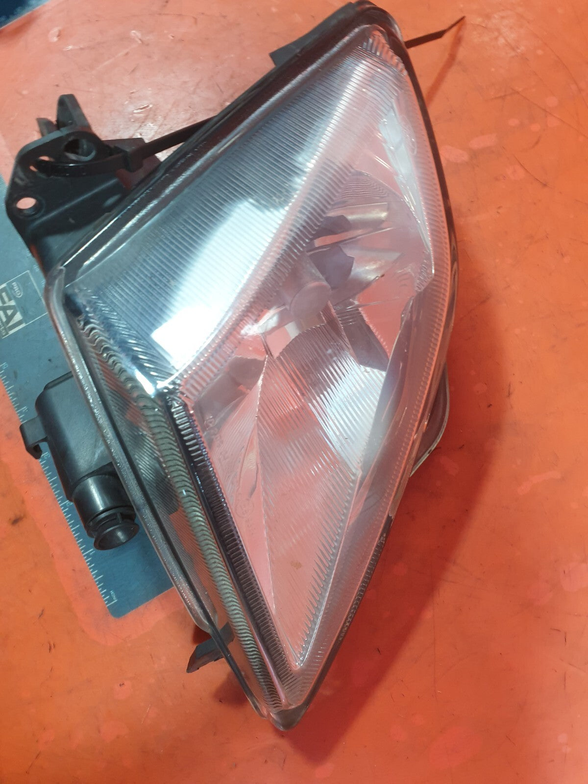 ✅Ford C-Max Zetec 1.0 Petrol 2018 FRONT RIGHT FOG LIGHT JX7B-13B220-DC Warranty - Image 1