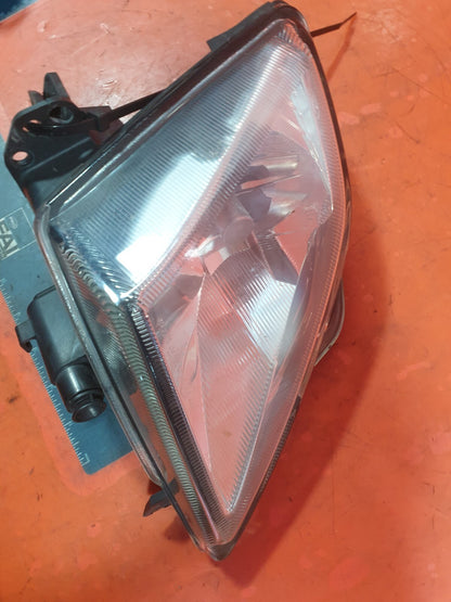 ✅Ford C-Max Zetec 1.0 Petrol 2018 FRONT RIGHT FOG LIGHT JX7B-13B220-DC Warranty - Image 1