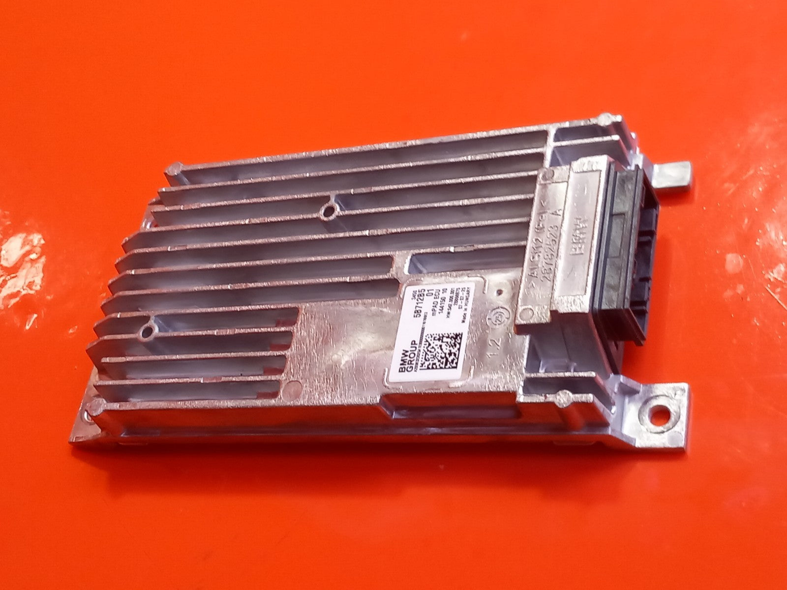 BMW X5 G05 Xdrive 50e M Sport 3.0 Petrol 2025 Sound System Amplifier 5B712B5 - Image 5