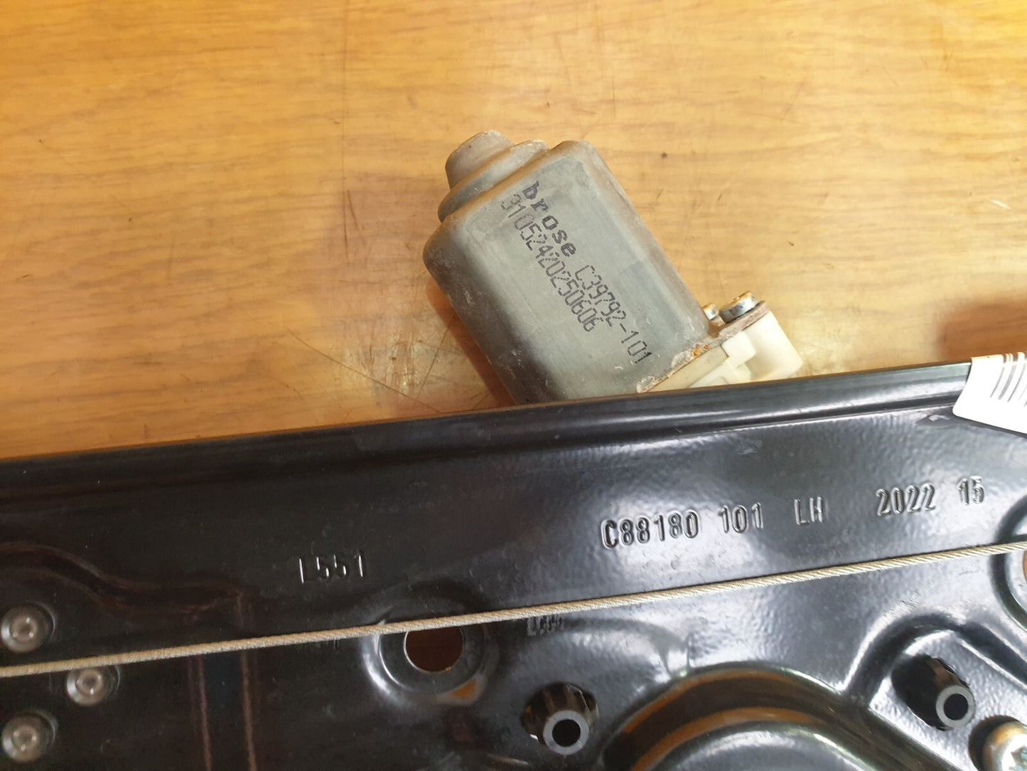 ✅2022 RANGE ROVER EVOQUE L551 LEFT REAR DOOR WINDOW REGULATOR K8D227001AC A169 - Image 9