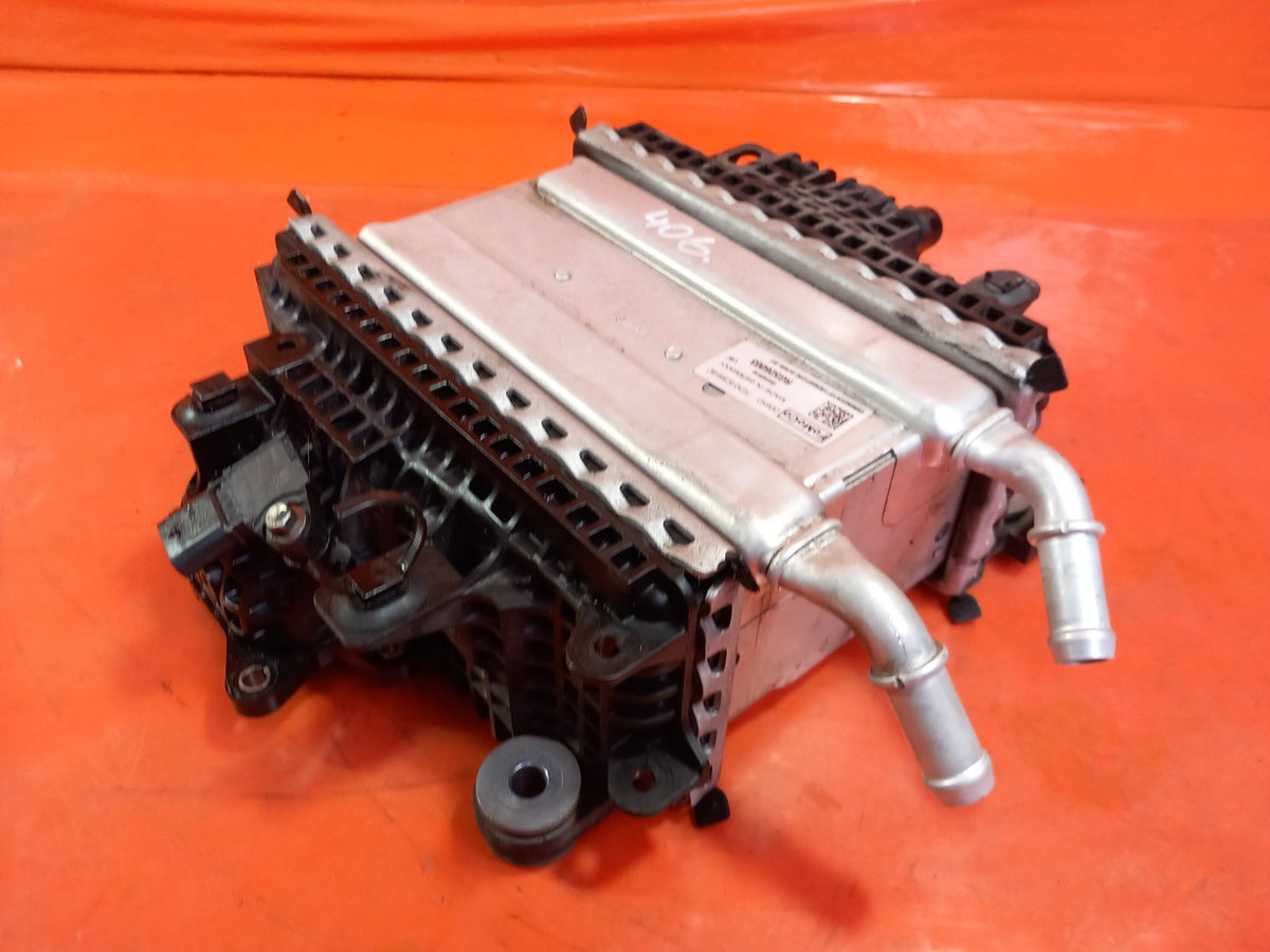 ebay-src:https://i.ebayimg.com/00/s/mtiwmfgxnjaw/z/y8gaaeswnhhqh~t~/$_57.jpg