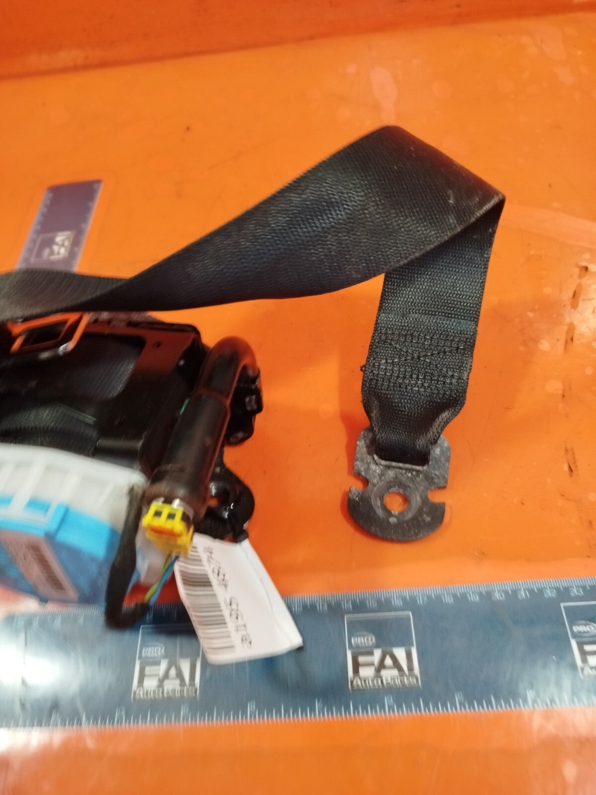 ✅MERCEDES W176 A180 AMG SPORT 1.5 DIESEL 2013 REAR LEFT SEAT BELT 307492399228AH - Image 4