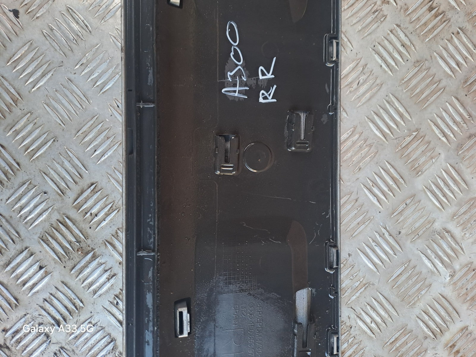 ebay-src:https://i.ebayimg.com/00/s/mtiwmfgxnjaw/z/o-0aaeswsj1oyuti/$_57.jpg