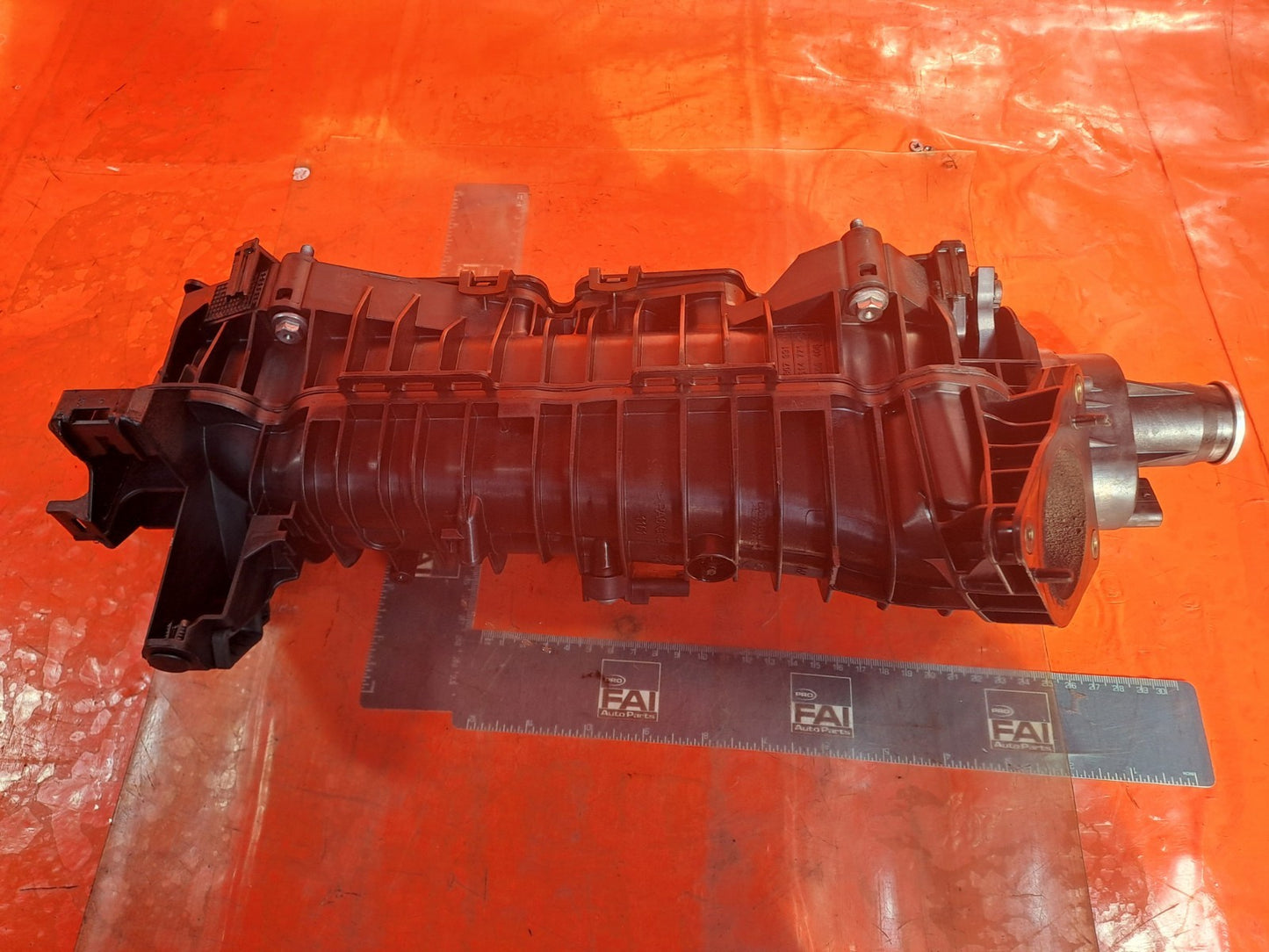✅BMW F22 218D SPORT 2.0 DIESEL 2015 N47D20U1 AIR INTAKE MANIFOLD 7807991 8514771 - Image 2