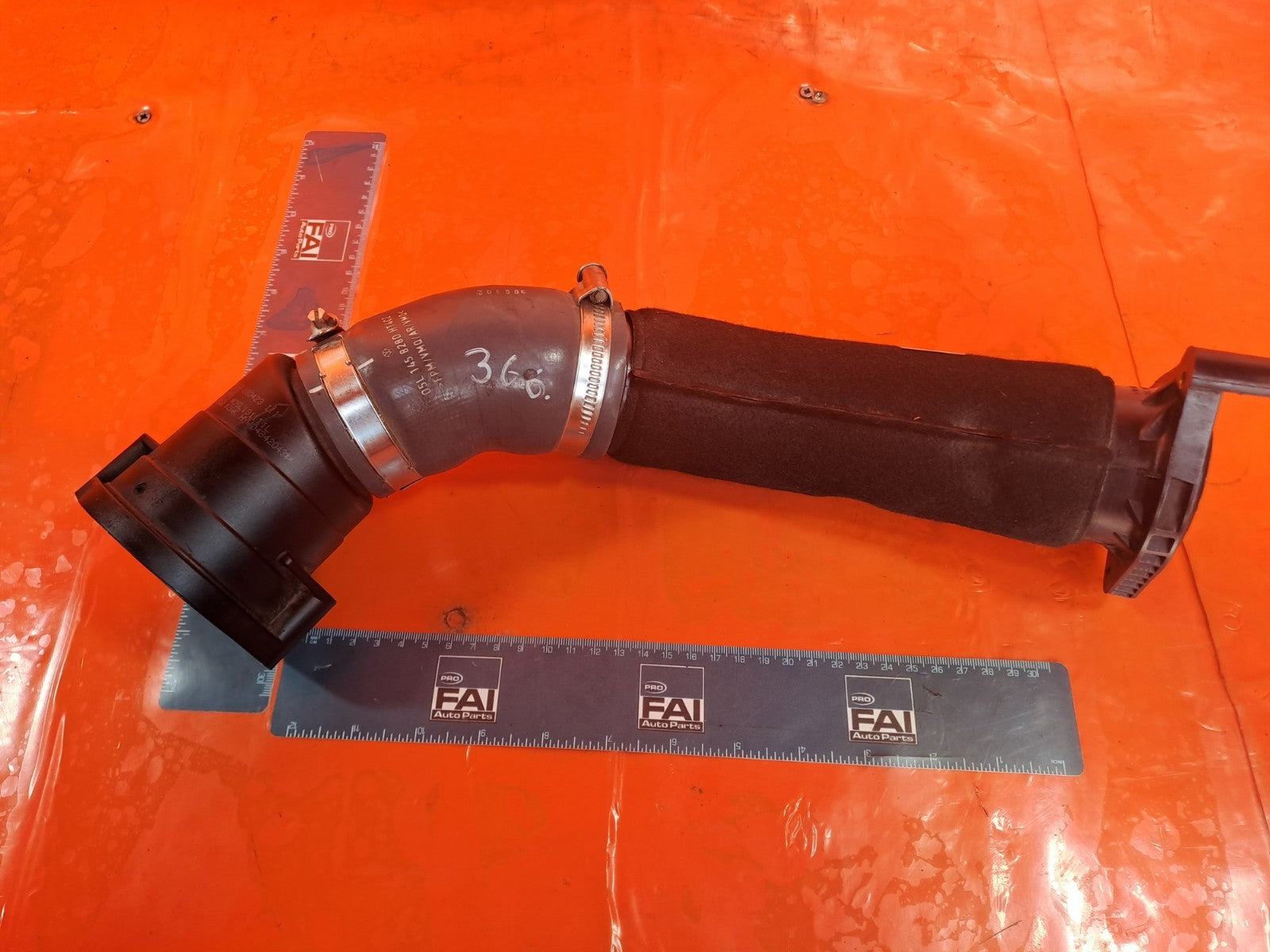 ✅FORD TOURNEO CONNECT VW CADDY 2.0 DIESEL 2024 INTERCOOLER PIPE 05L145762D A366 - Image 7