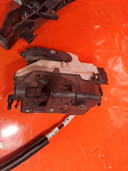 ✅Citroen Berlingo 650 1.5 Diesel 2020 Left Sliding Door Lock 16943540 Warranty - Image 10