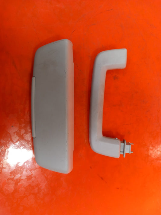 Ford Tourneo Custom 2.2 Diesel 2015 Interior Grab Handles 7S71A045B14 Warranty - Image 2