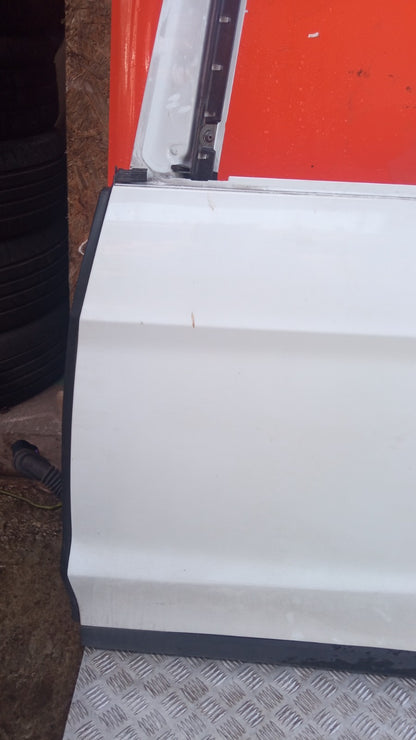 Ford Galaxy MK3 Zetec 2019 Rear Left Door Frozen White Warranty A345 - Image 5