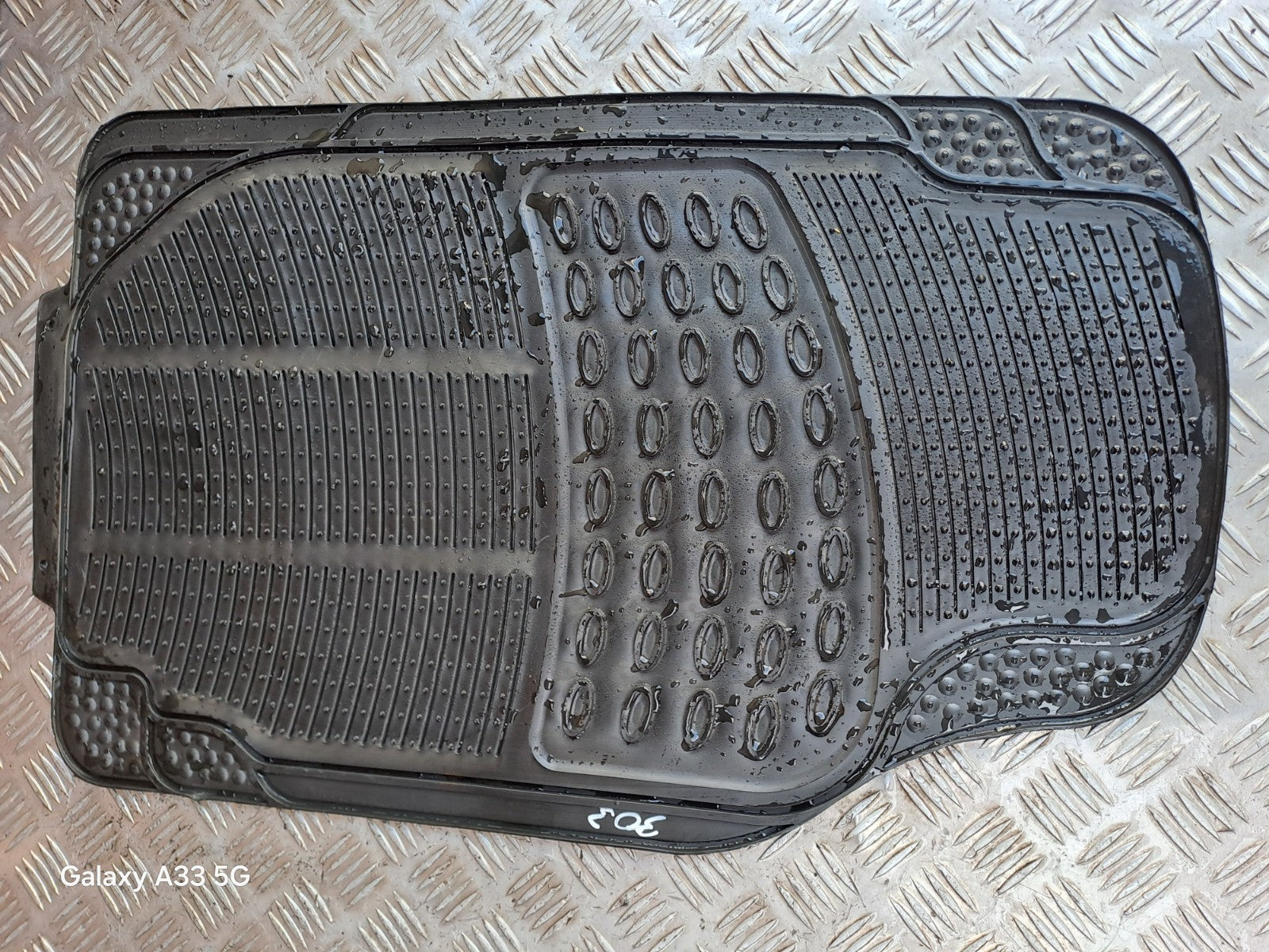 ✅2018 BMW X1 F48 2.0P RUBBER MATS SET + WARRANTY A303 - Image 8