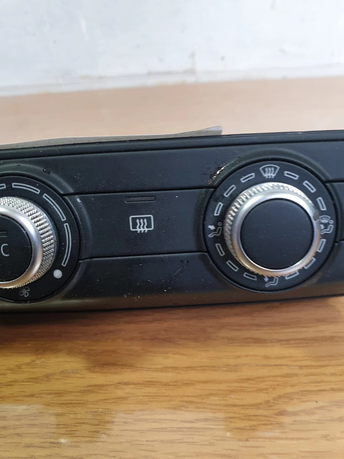 ebay-src:https://i.ebayimg.com/00/s/mtywmfgxmjaw/z/zfuaaesw-ulqgaag/$_57.jpg