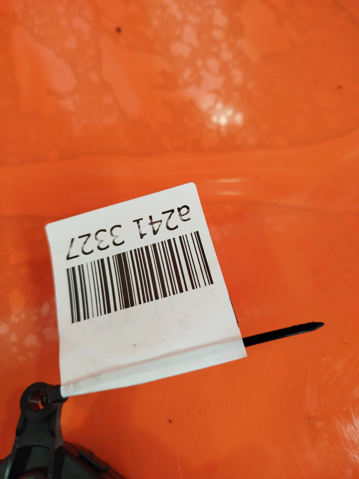ebay-src:https://i.ebayimg.com/00/s/mtywmfgxmjaw/z/jbaaaoswagxnref-/$_57.jpg