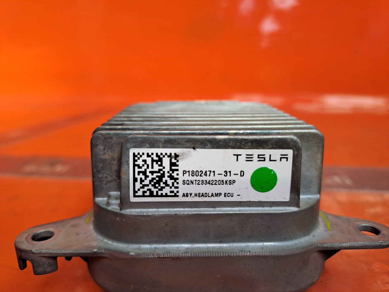 TESLA MODEL 3 LONG 2024 HEADLIGHT BALLAST CONTROL MODULE P1802471-31-D Warranty - Image 11