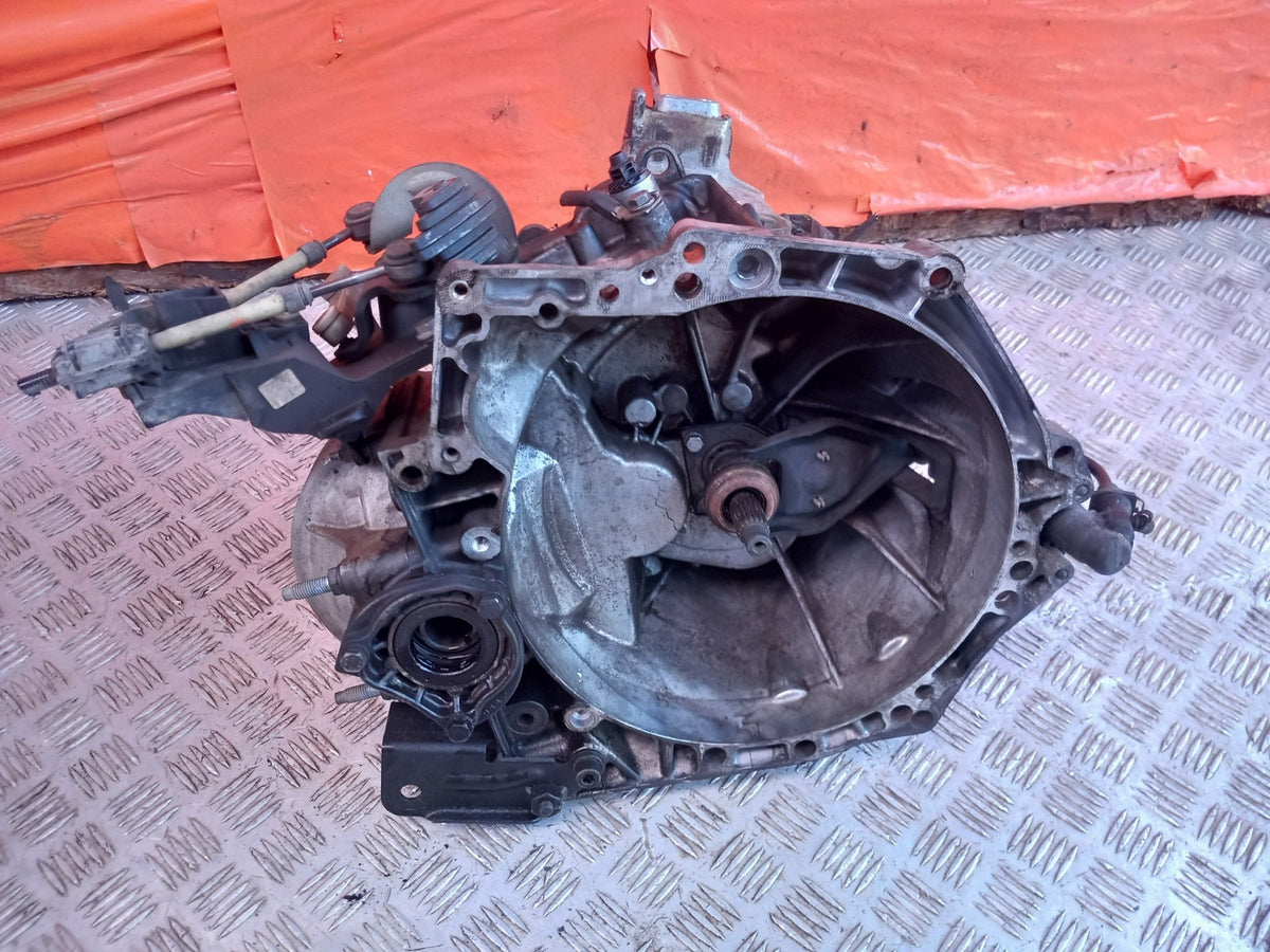 2021 Citroen Berlingo K9 5 Speed Manual Gearbox 9680886610 Warranty A415 - Image 1