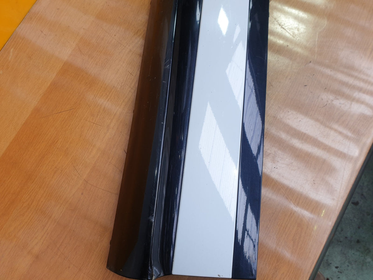 2022 Range Rover Evoque L551 Front Left Door Molding K8D2-21065-C Warranty A169 - Image 5