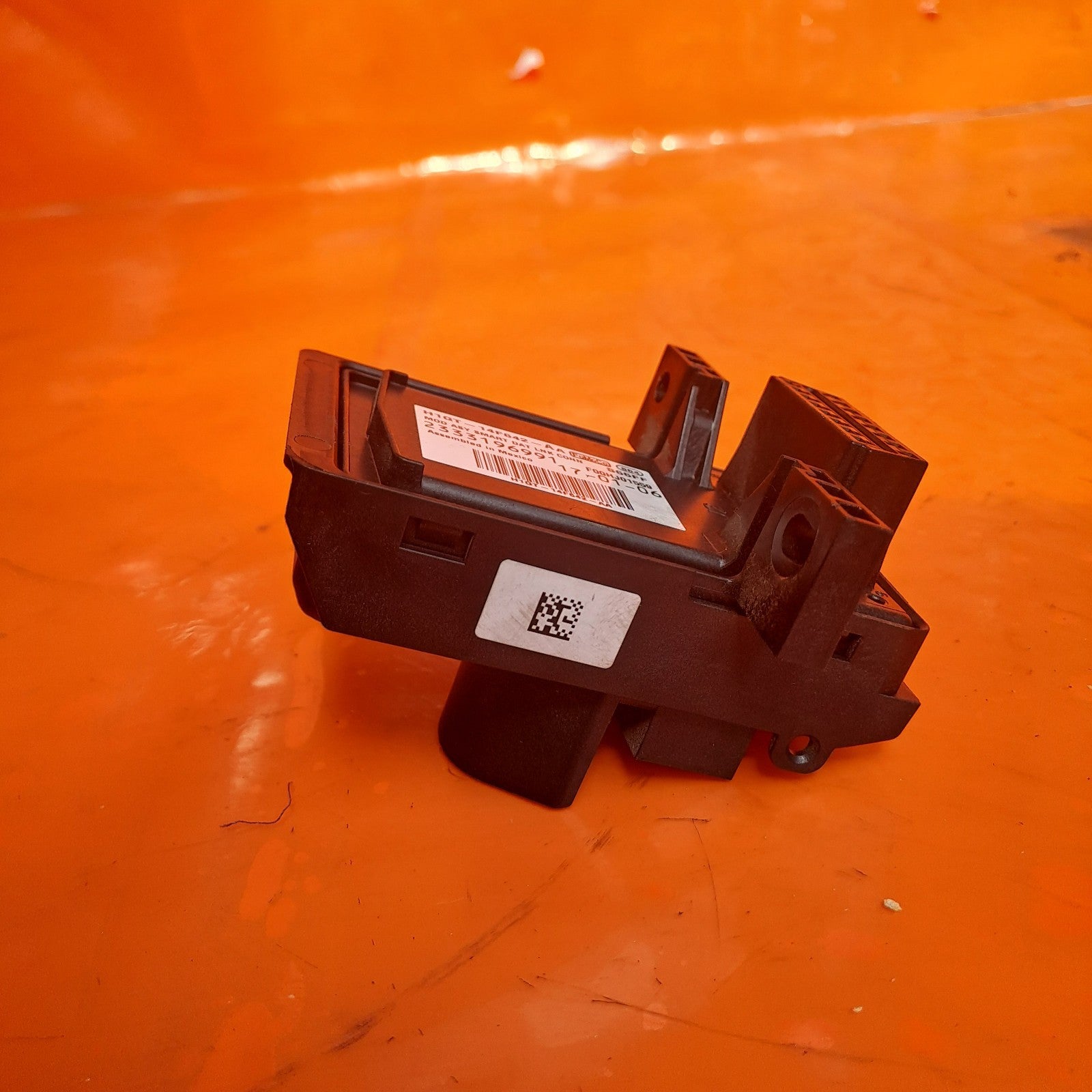 ✅Ford Galaxy Zetec 2017 2.0 Diesel INTERFACE CONNECTION SOCKET H1GT-14F642-AA - Image 5