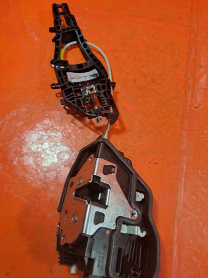 ✅BMW F22 218D SPORT 2.0 DIESEL 2015 FRONT LEFT DOOR LOCK 7202145 Warranty A361 - Image 11