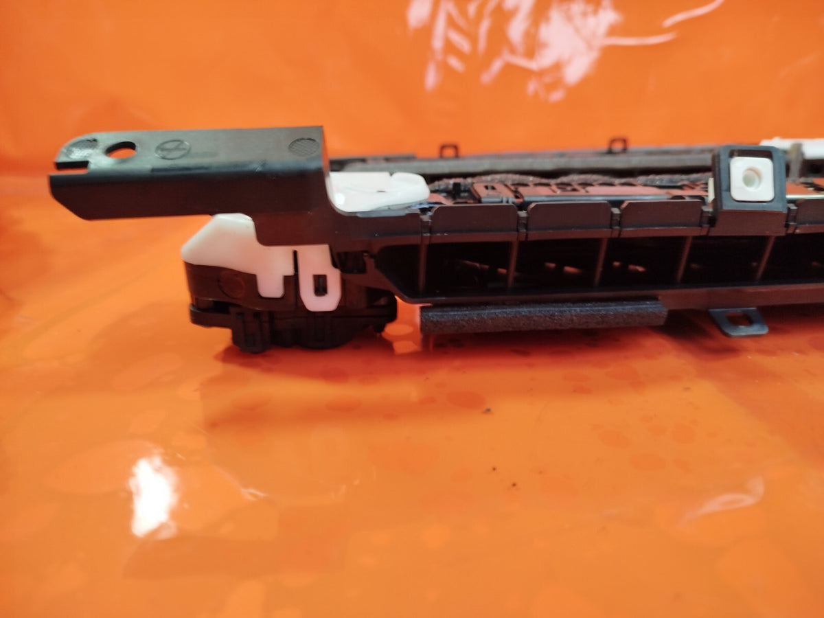 ebay-src:https://i.ebayimg.com/00/s/mtiwmfgxnjaw/z/pc4aaoswmr1nyxwi/$_57.jpg