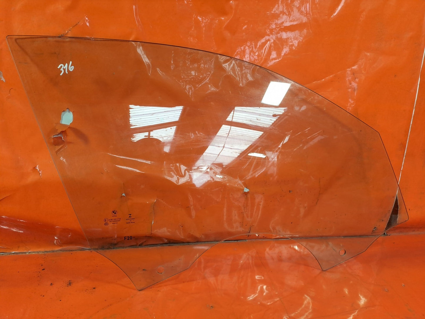 ✅BMW 118D F20 2.0 Diesel 2015 Front Right Door Window Glass 43R-001735 Warranty - Image 1