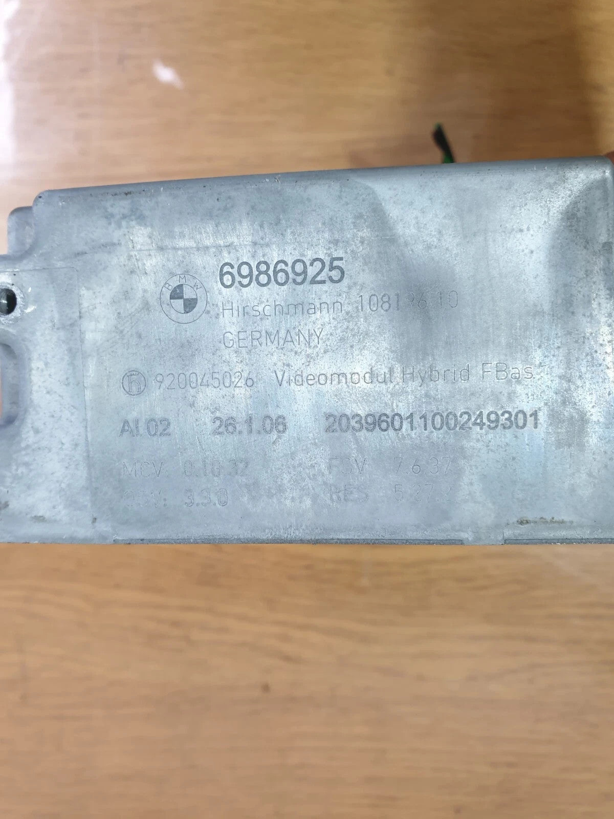 ebay-src:https://i.ebayimg.com/00/s/mtywmfgxmjaw/z/vjgaaeswarrqycx6/$_57.jpg