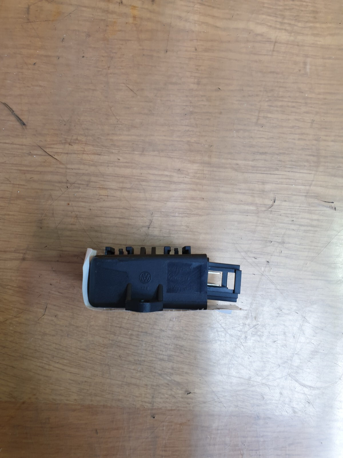 ebay-src:https://i.ebayimg.com/00/s/mtywmfgxmjaw/z/yeqaaoswdhtmjrz1/$_57.jpg