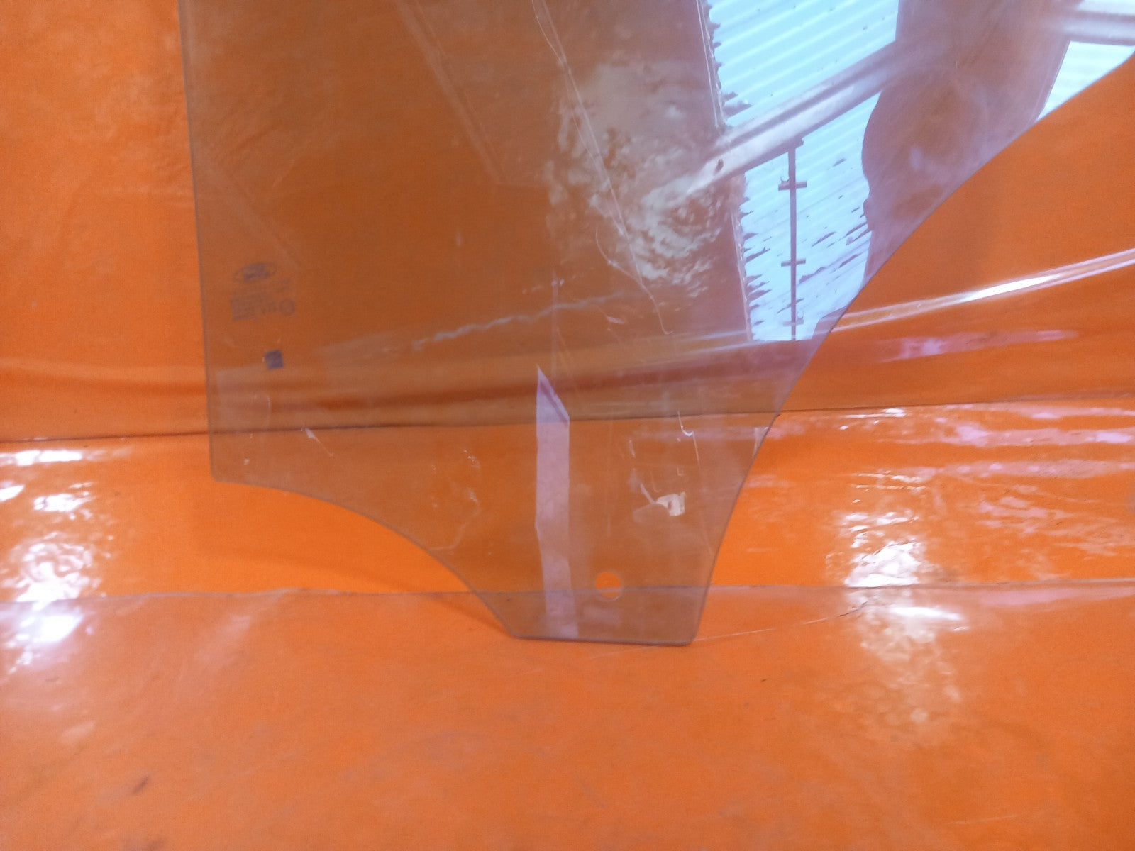 2015 Ford Tourneo Custom Front Right Door Glass BK21-V21410-A Warranty A377 - Image 10