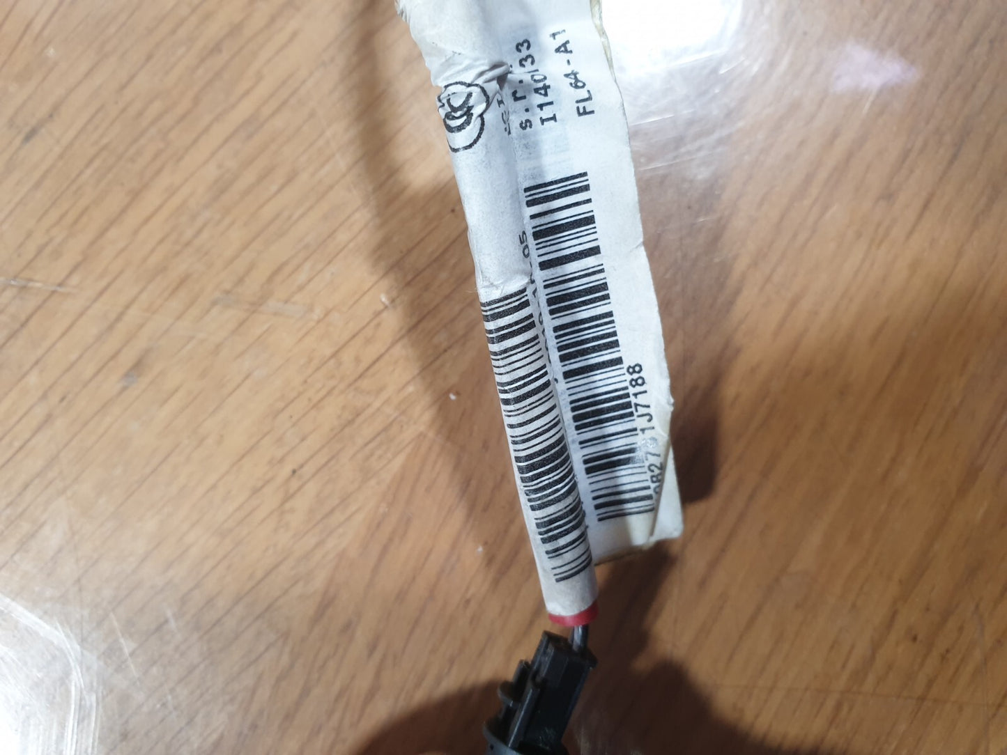 BMW 520D F11 2.0 DIESEL 2010 FRONT RIGHT SEAT HEADREST 1777136-CX Warranty A216 - Image 5