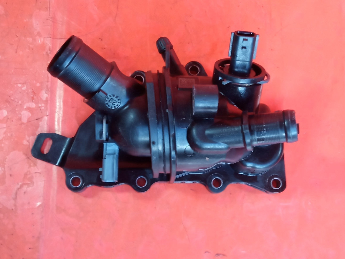 ✅Dacia Duster Journey 1.3 Petrol 2024 H5H490 Coolant Thermostat Housing A364 - Image 5