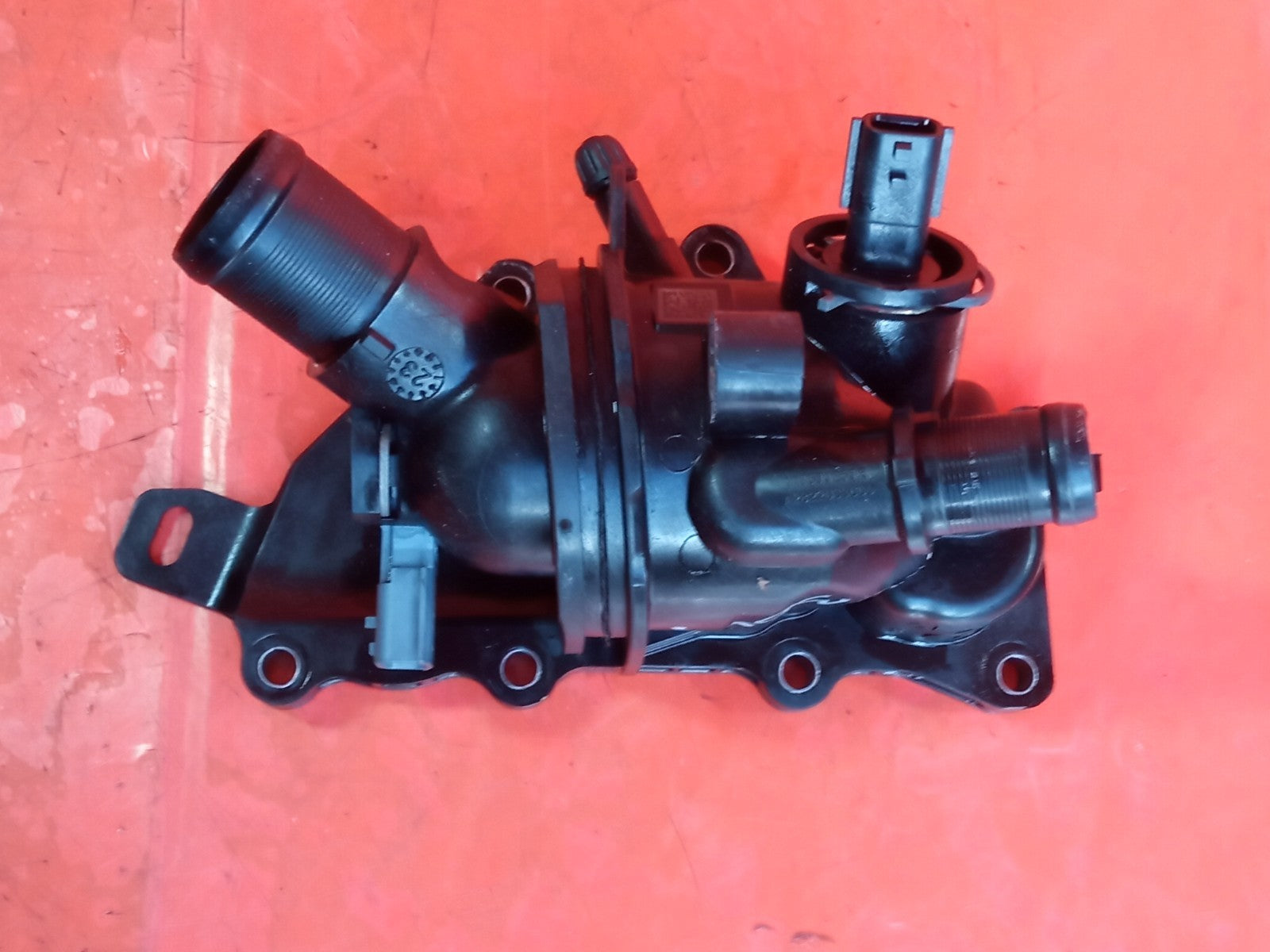 ✅Dacia Duster Journey 1.3 Petrol 2024 H5H490 Coolant Thermostat Housing A364 - Image 5