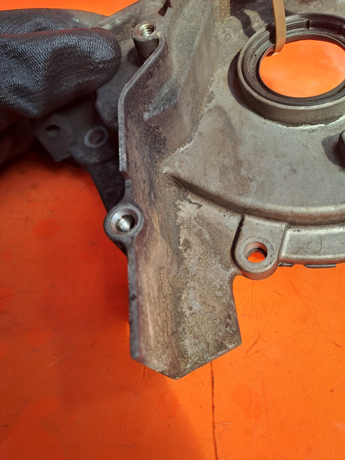 ✅Volkswagen Transporter T30 Hline 180 2.0 Diesel 2015 CRANKSHAFT SEAL COVER - Image 12