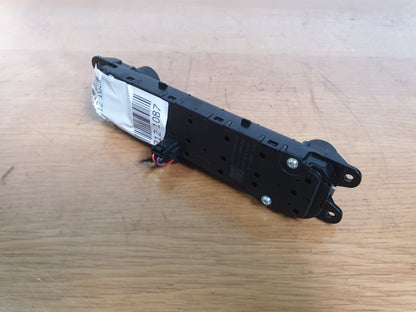 ebay-src:https://i.ebayimg.com/00/s/mtiwmfgxnjaw/z/cy4aaosw5adm786b/$_57.jpg