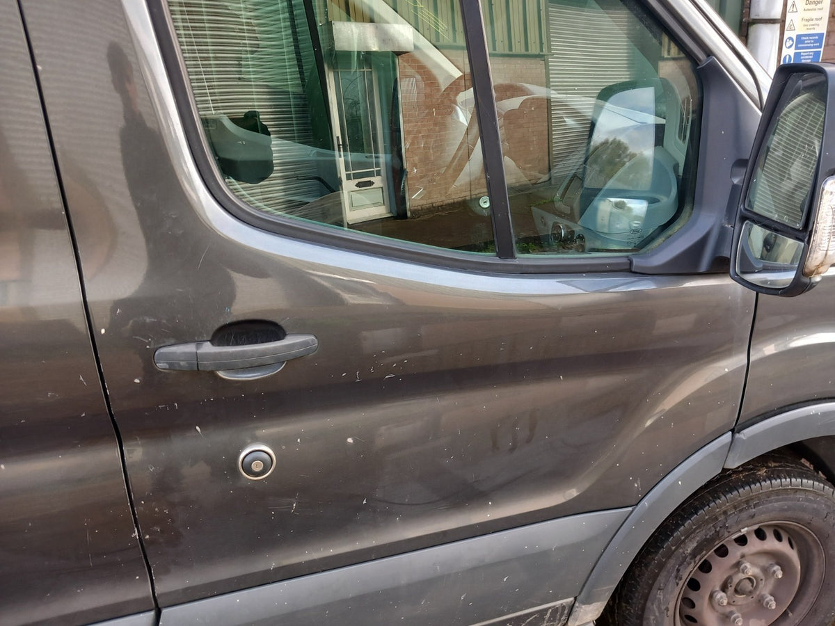 2019 Ford Transit 310 Front Right Bare Door w/o Mirror Grey Warranty A424 - Image 3