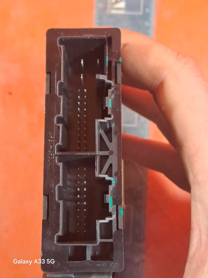 ebay-src:https://i.ebayimg.com/00/s/mtywmfgxmjaw/z/yhwaaeswy~ppeimx/$_57.jpg