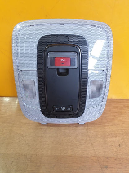 ✅Hyundai I20 N Line 2023 1.0 Petrol FRONT INTERIOR ROOF LIGHT 92800-Q0200 A199 - Image 1