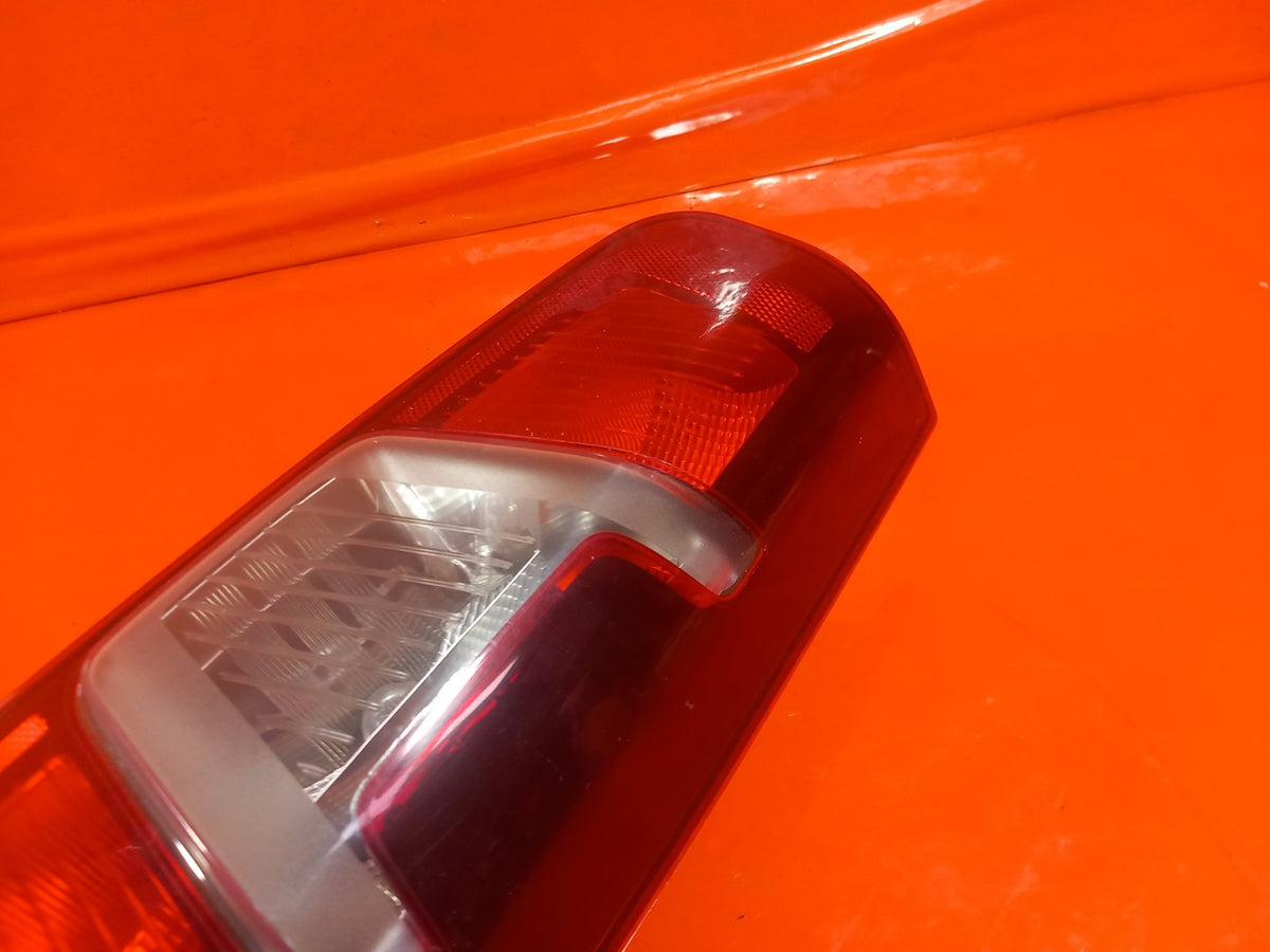 ebay-src:https://i.ebayimg.com/00/s/mtiwmfgxnjaw/z/jhaaaesw4ltqs2jg/$_57.jpg