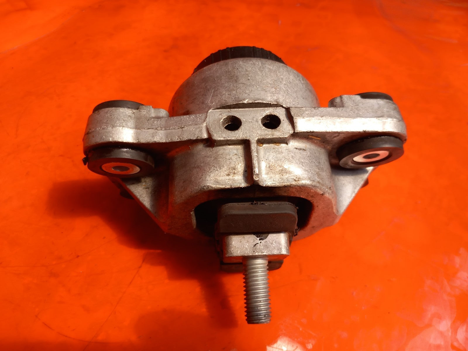 ebay-src:https://i.ebayimg.com/00/s/mtiwmfgxnjaw/z/dsoaaeswcvhqp3eq/$_57.jpg