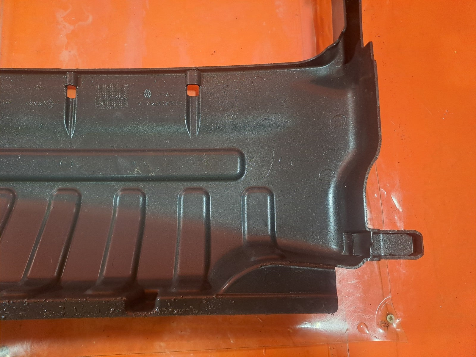 ebay-src:https://i.ebayimg.com/00/s/mtiwmfgxnjaw/z/h-caaeswpdbpm2li/$_57.jpg