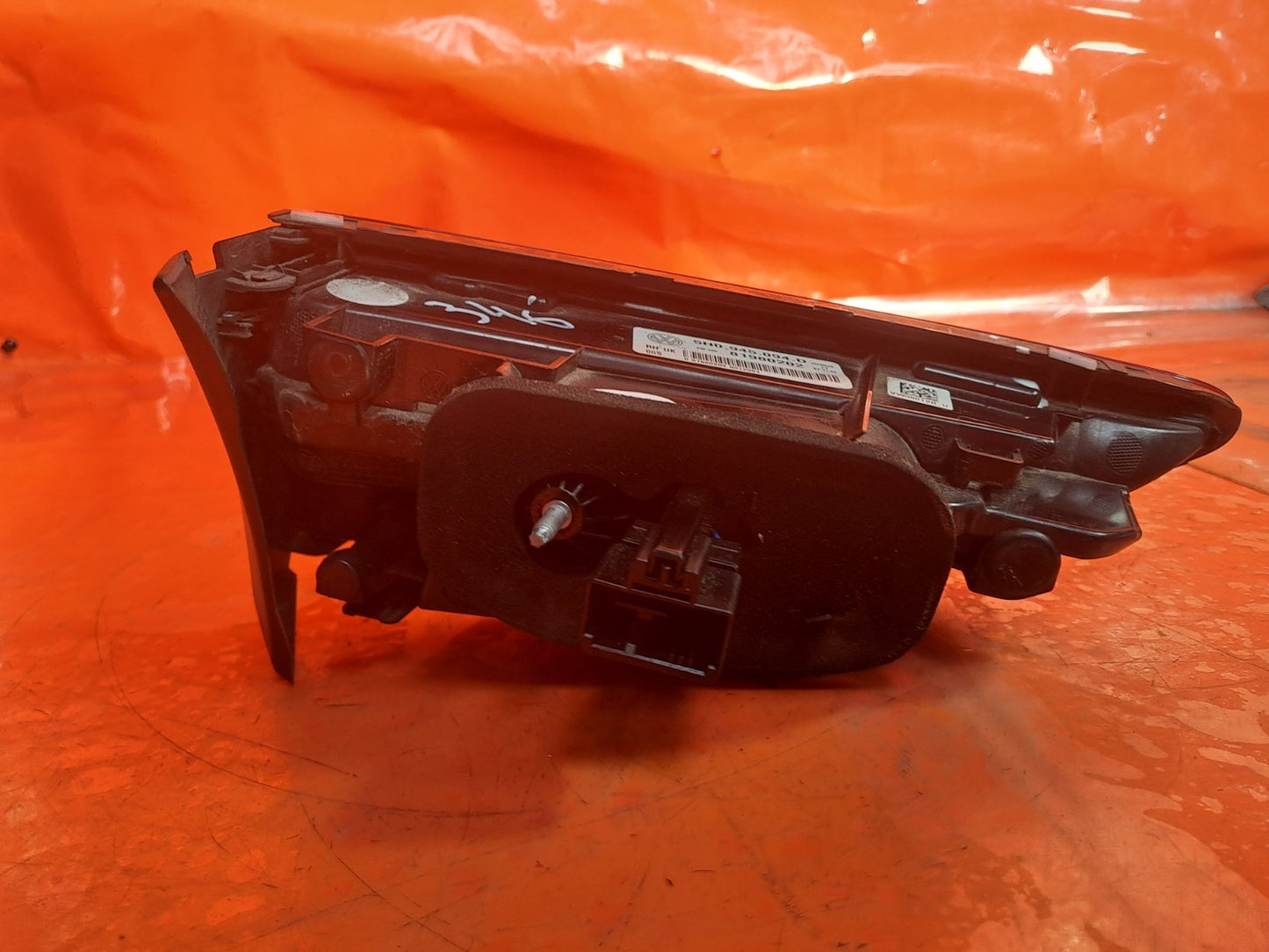 ebay-src:https://i.ebayimg.com/00/s/mtiwmfgxnjaw/z/rlsaaeswgmhpqtvj/$_57.jpg