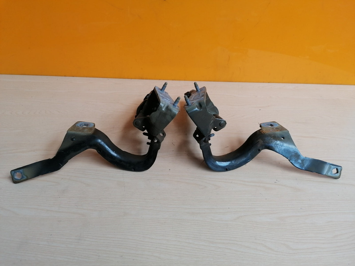 ebay-src:https://i.ebayimg.com/00/s/mtiwmfgxnjaw/z/~94aaoswhmpka6cy/$_57.jpg