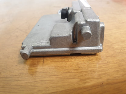 ebay-src:https://i.ebayimg.com/00/s/mtiwmfgxnjaw/z/o1qaaoswywxmr5~d/$_57.jpg