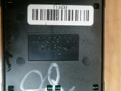 ✅2016 SSANGYONG KORANDO 2.2D FRONT RIGHT DRIVER SIDE WINDOW SWITCH MIRROR A088 - Image 11