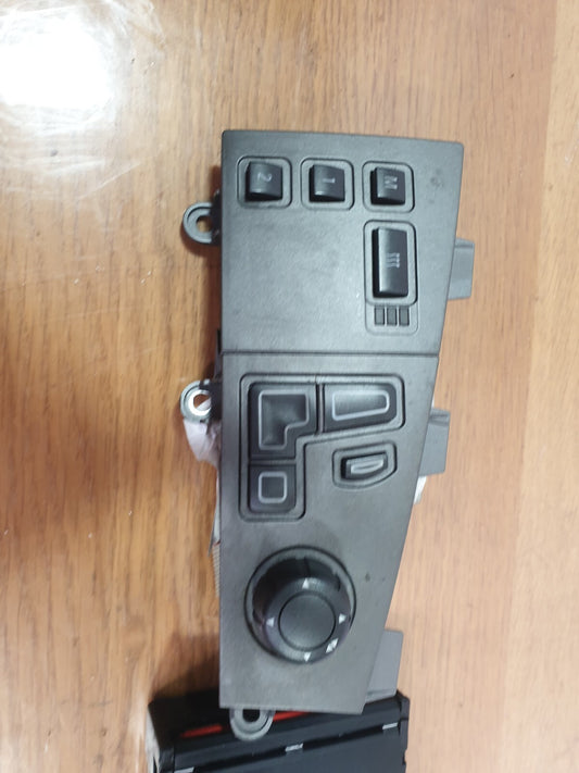 2006 BMW 7 SERIES E66 Adjustment Switches for Active Seats Memory & Heating A208 - Image 2