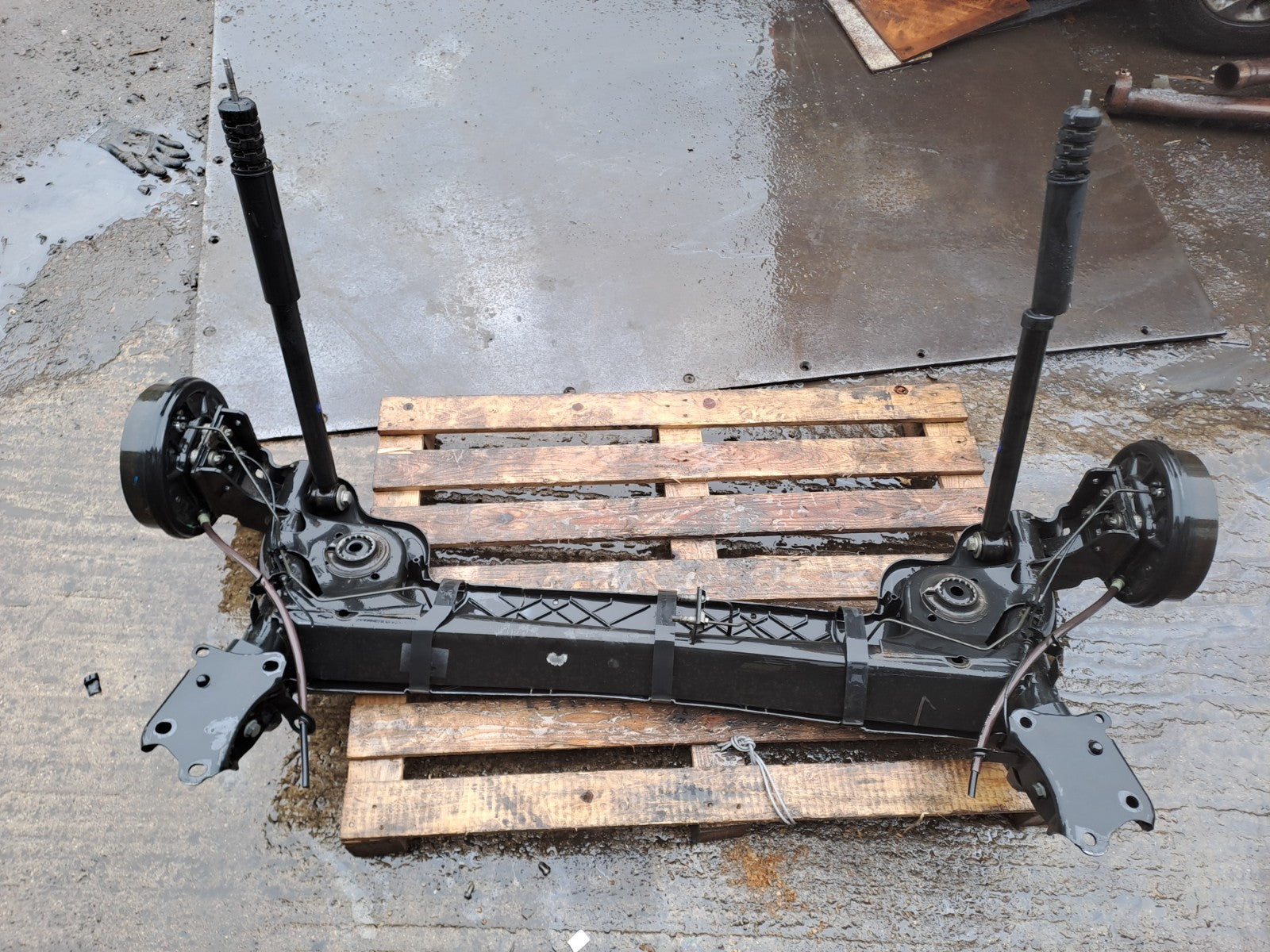 ✅2024 Dacia Duster Journey Rear Axle + Warranty A364 - Image 1