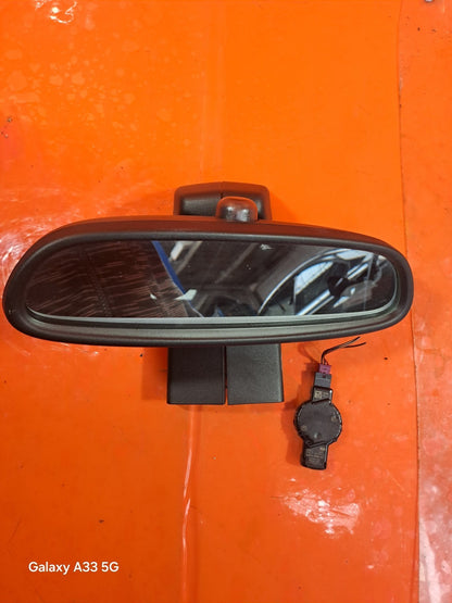 ✅BMW 218I SPORT F22 1.5 PETROL 2017 REAR VIEW MIRROR & RAIN SENSOR 6814598 A306 - Image 3