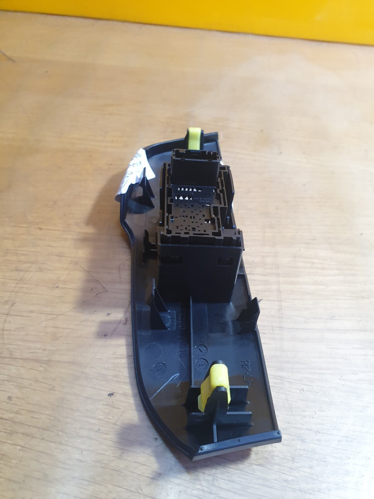 ebay-src:https://i.ebayimg.com/00/s/mtywmfgxmjaw/z/vtoaaoswr9tl9lnm/$_57.jpg