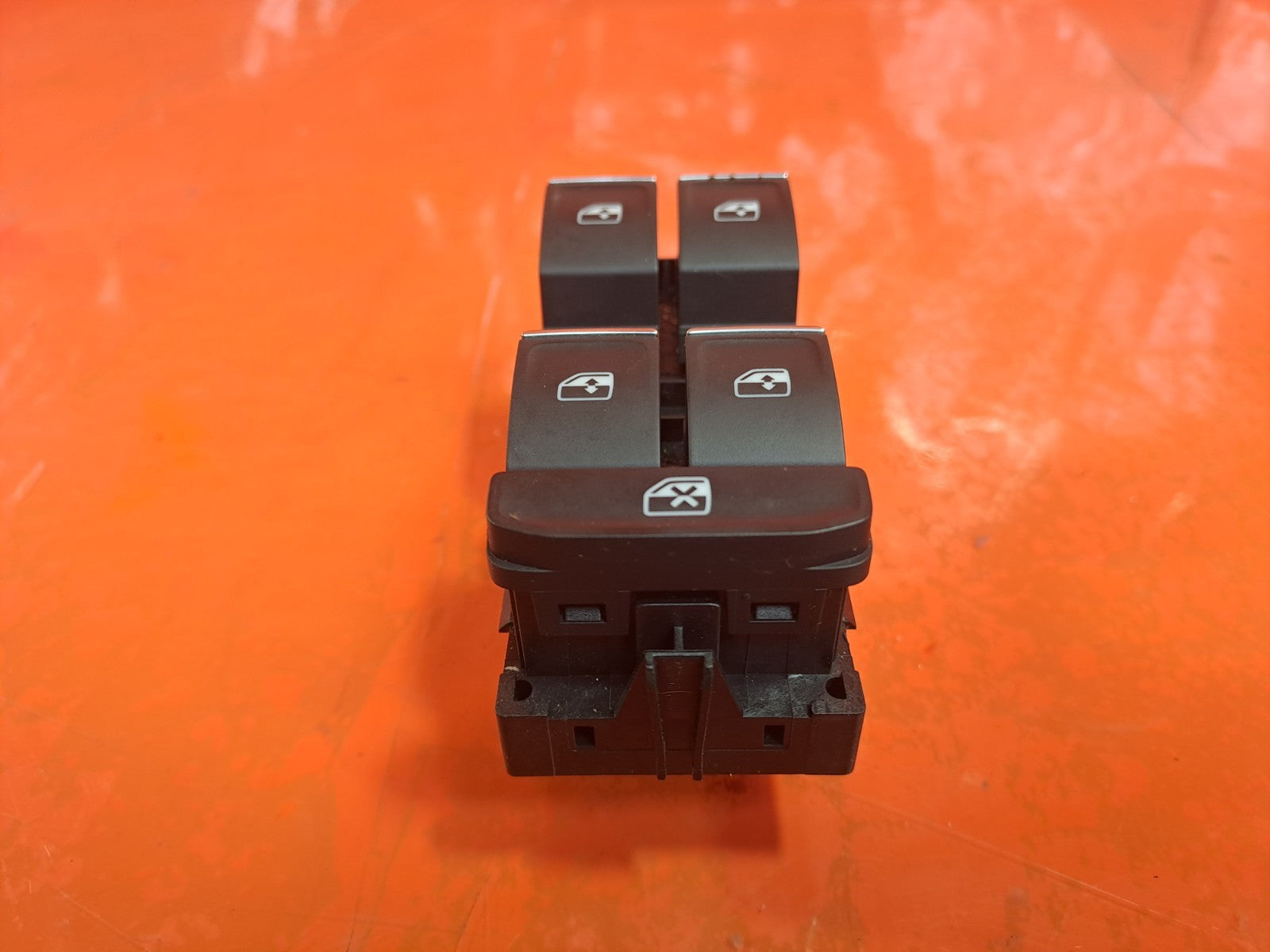 ✅2022 VW Golf GTE Front Right Door Window Switch 5G0959857E + Warranty A388 - Image 2
