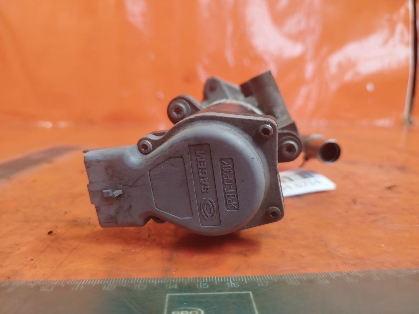 ebay-src:https://i.ebayimg.com/00/s/mtiwmfgxnjaw/z/npwaaeswtutozzcw/$_57.jpg